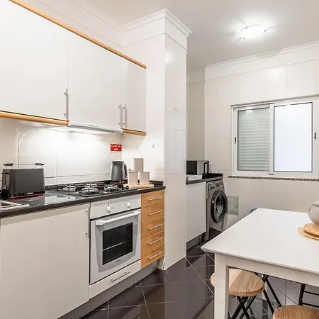 Lägenhet Bright Modern 2br Near Cristo Rei Caniço