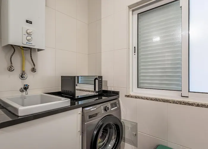 דירה Bright Modern 2br Near Cristo Rei קאניקו