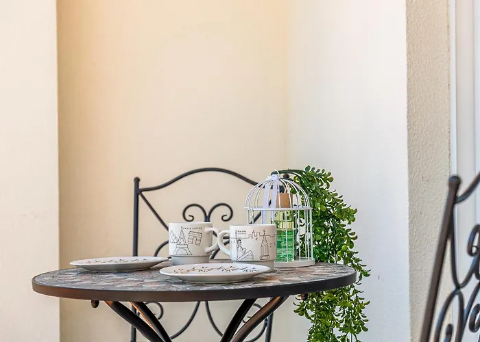דירה Bright Modern 2br Near Cristo Rei קאניקו