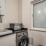 Apartman Bright Modern 2br Near Cristo Rei Caniço