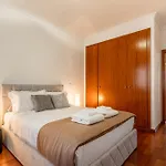 Bright Modern 2br Near Cristo Rei