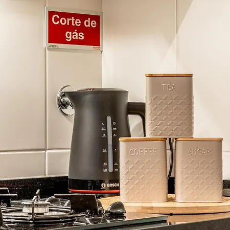 Garajau Escape Modern T2 With Balcony And Parking דירה קאניקו