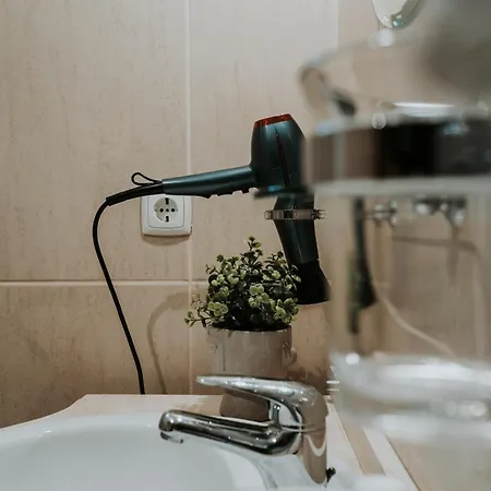 Garajau Escape Modern T2 With Balcony And Parking