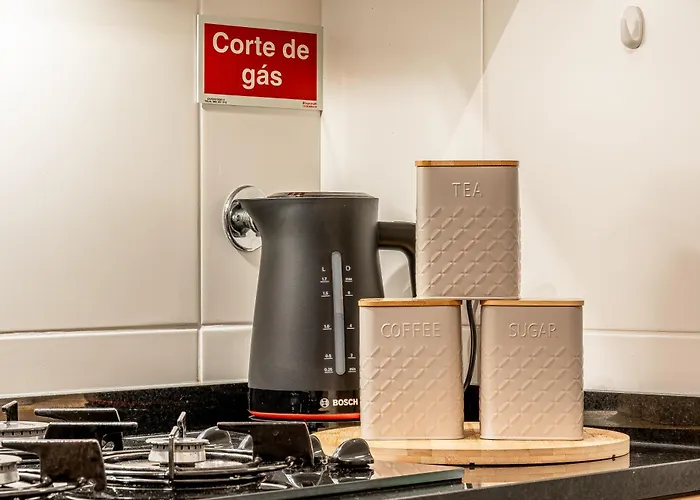 Bright Modern 2br Near Cristo Rei Appartamento Caniço