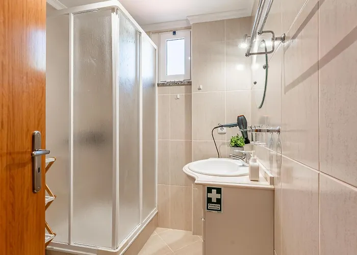 Bright Modern 2br Near Cristo Rei *